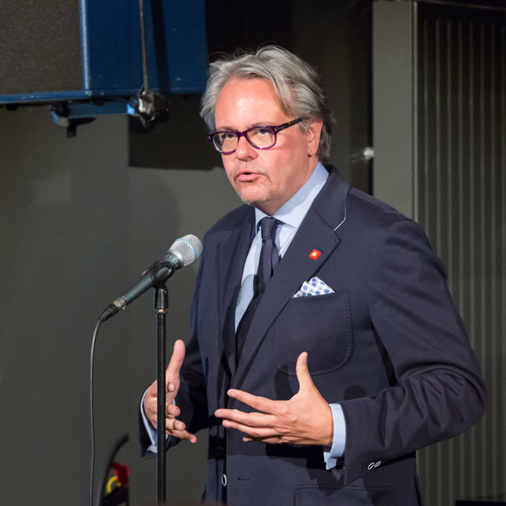 Persvoorstelling theaterseizoen 2014-2015 @ Fakkelteater, picture 6, photographed by Guy Danneels - FrontView Magazine