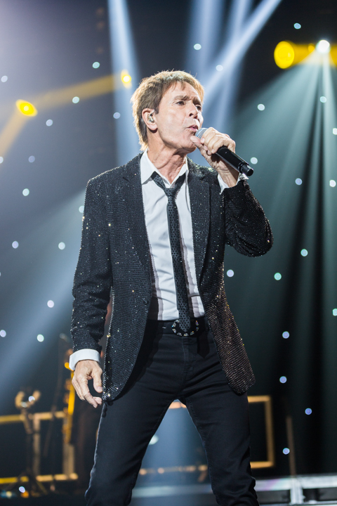 Cliff Richard @ Expo Brussel Paleis 12, foto 9, foto's door Guy Danneels - FrontView Magazine
