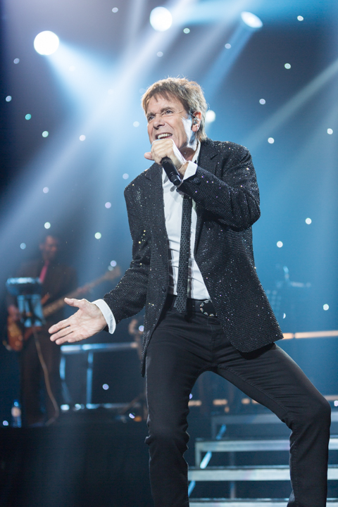 Cliff Richard @ Expo Brussel Paleis 12, foto 15, foto's door Guy Danneels - FrontView Magazine
