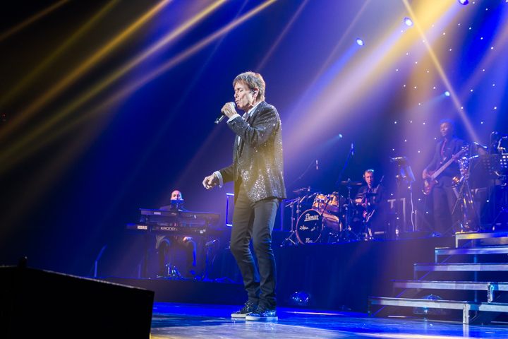 Cliff Richard @ Expo Brussel Paleis 12, foto 22, foto's door Guy Danneels - FrontView Magazine