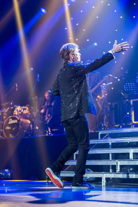Cliff Richard @ Expo Brussel Paleis 12, foto 25, foto's door Guy Danneels - FrontView Magazine