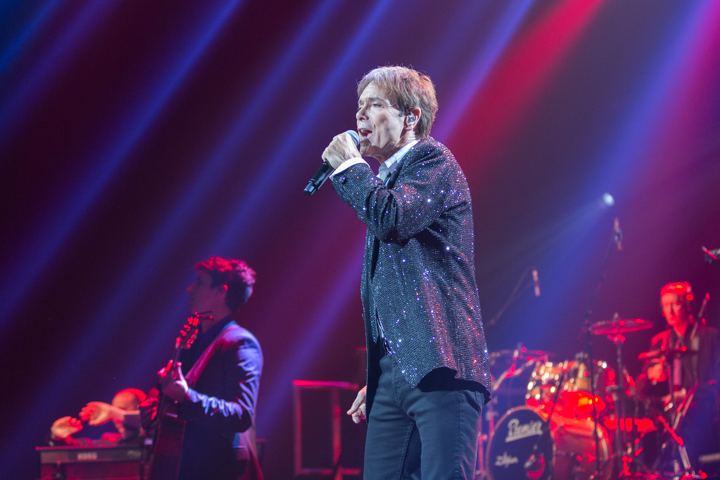 Cliff Richard @ Expo Brussel Paleis 12, foto 44, foto's door Guy Danneels - FrontView Magazine