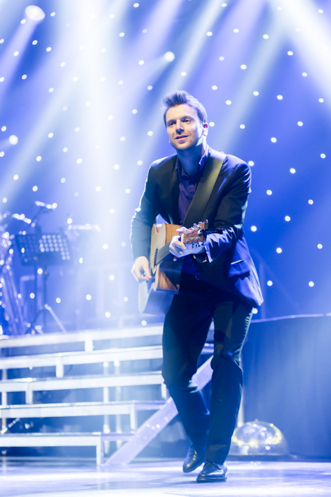 Cliff Richard @ Expo Brussel Paleis 12, foto 56, foto's door Guy Danneels - FrontView Magazine