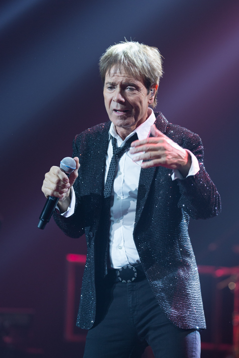 Cliff Richard @ Expo Brussel Paleis 12, foto 57, foto's door Guy Danneels - FrontView Magazine