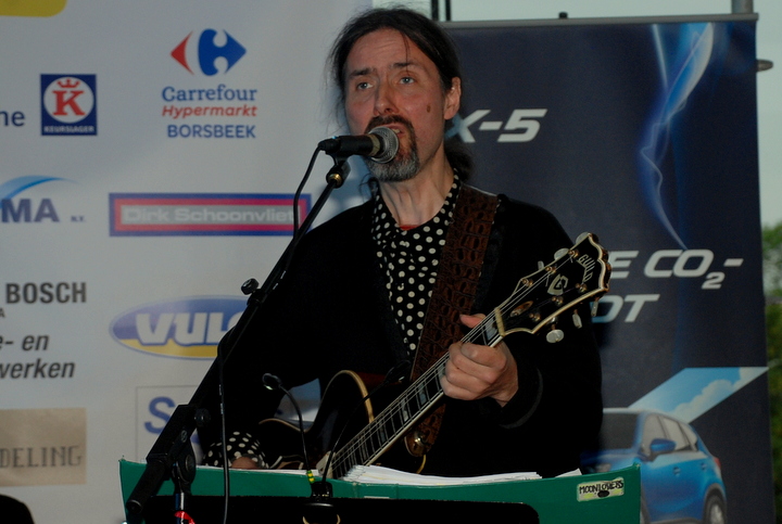 Kid Safari @ Garage Schelkens, picture 4, photographed by Peter Minnebo - FrontView Magazine