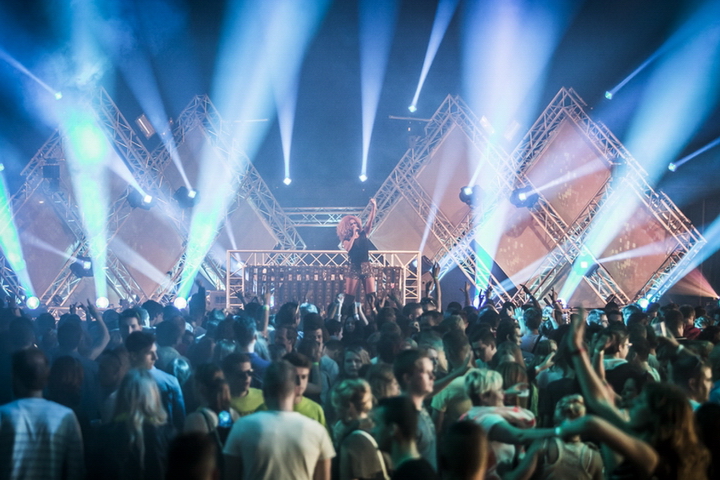 Structure Festival 2014 @ Terneuzen, picture 10, photographed by sven dullaert - FrontView Magazine