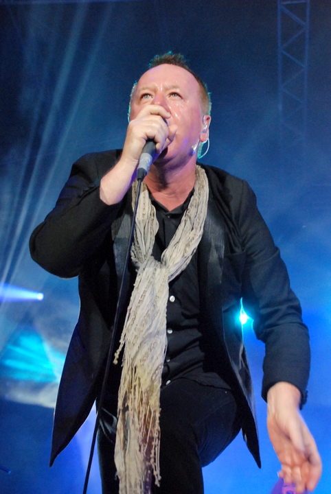 Simple Minds @ Retropop 2014, picture 18, photographed by Peter Minnebo - FrontView Magazine