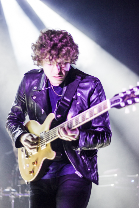 The Kooks @ Ancienne Belgique, picture 3, photographed by Geert Pieters - FrontView Magazine