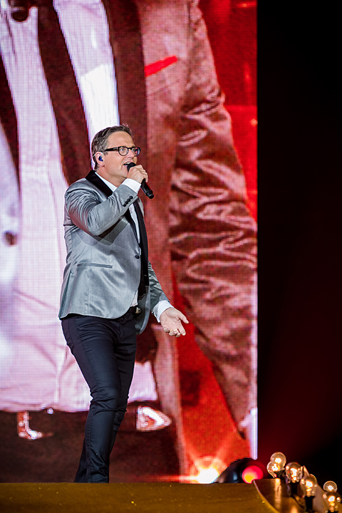 Guus Meeuwis - Groots met een zachte G @ Philips Stadion Eindhoven, foto 34, foto's door Elke Briers - FrontView Magazine