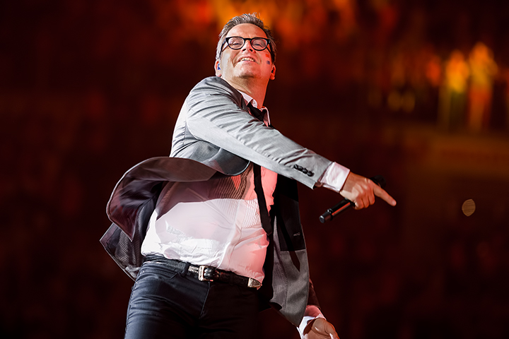 Guus Meeuwis - Groots met een zachte G @ Philips Stadion Eindhoven, foto 37, foto's door Elke Briers - FrontView Magazine