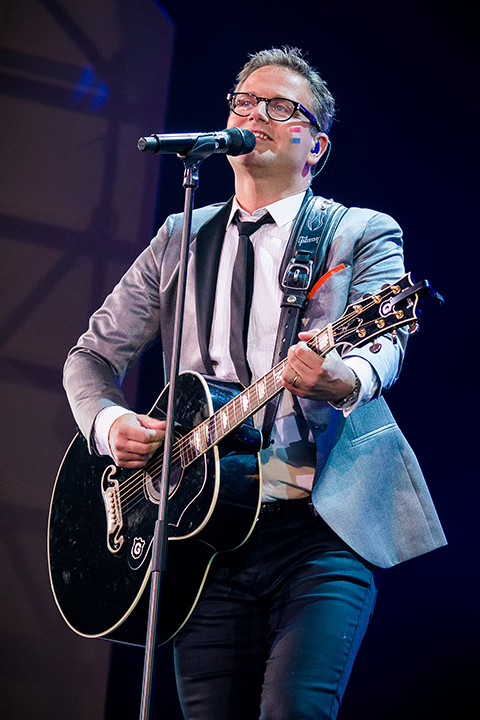 Guus Meeuwis - Groots met een zachte G @ Philips Stadion Eindhoven, foto 38, foto's door Elke Briers - FrontView Magazine