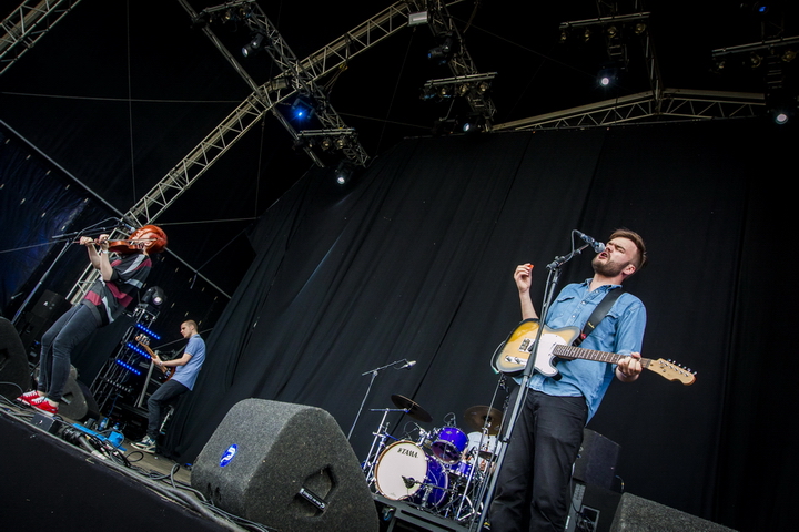 Vestrock 2014 dag 1 bands @ Hulst, foto 2, foto's door sven dullaert - FrontView Magazine