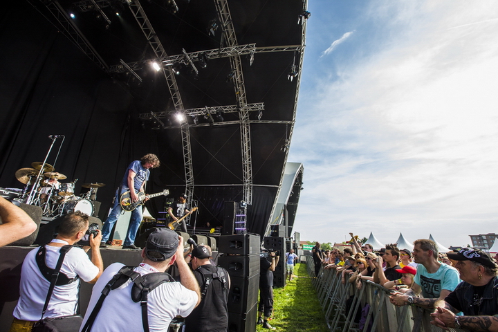 Vestrock 2014 dag 1 bands @ Hulst, foto 64, foto's door sven dullaert - FrontView Magazine