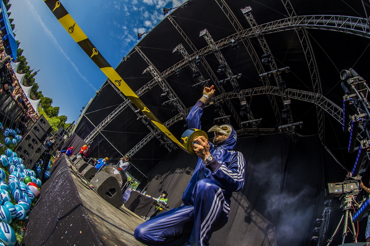 Vestrock 2014 dag 2 @ Hulst, picture 13, photographed by sven dullaert - FrontView Magazine