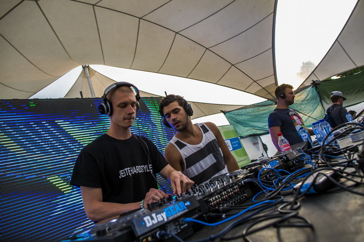 Vestrock 2014 dag 2 @ Hulst, picture 26, photographed by sven dullaert - FrontView Magazine