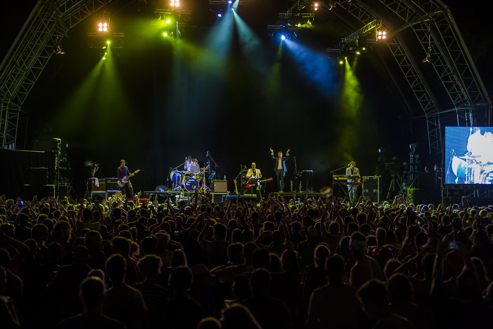 Vestrock 2014 sfeer @ Hulst, picture 54, photographed by sven dullaert - FrontView Magazine