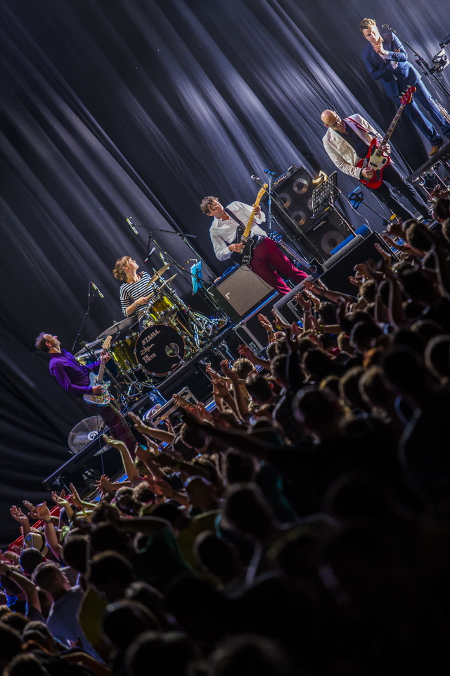 Vestrock 2014 sfeer @ Hulst, picture 56, photographed by sven dullaert - FrontView Magazine