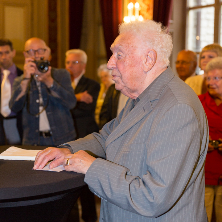 Huldiging Will Ferdy @ Stadhuis Gent, picture 27, photographed by Guy Danneels - FrontView Magazine