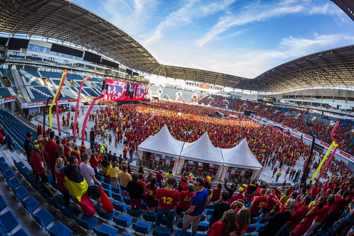 Love the samba - Belgie - Rusland @ Ghelamco arena Gent, picture 1, photographed by sven dullaert,   - FrontView Magazine