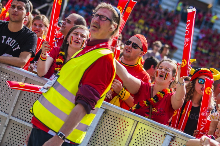 Love the samba - Belgie - Rusland @ Ghelamco arena Gent, picture 13, photographed by sven dullaert,   - FrontView Magazine