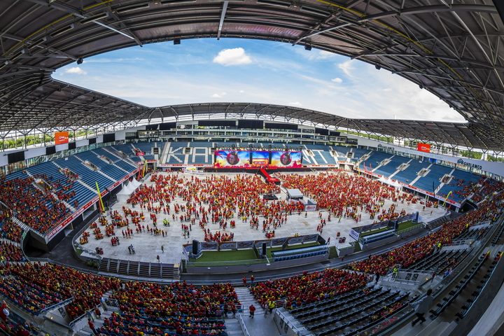 Love the samba - Belgie - Rusland @ Ghelamco arena Gent, picture 49, photographed by sven dullaert,   - FrontView Magazine