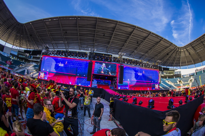 Love the samba - Belgie - Rusland @ Ghelamco arena Gent, picture 72, photographed by sven dullaert,   - FrontView Magazine