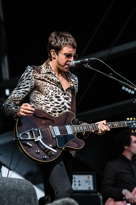 Miles Kane @ Best Kept Secret 2014, picture 3, photographed by Edwin Houdevelt - FrontView Magazine