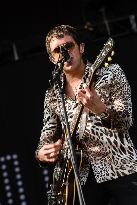 Miles Kane @ Best Kept Secret 2014, picture 16, photographed by Edwin Houdevelt - FrontView Magazine