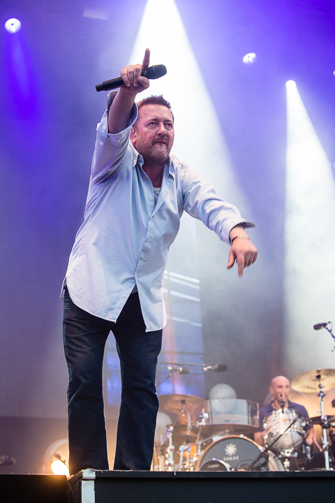 Elbow @ Best Kept Secret 2014, picture 21, photographed by Edwin Houdevelt - FrontView Magazine