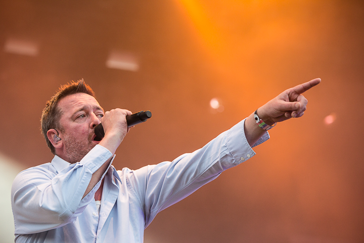 Elbow @ Best Kept Secret 2014, picture 25, photographed by Edwin Houdevelt - FrontView Magazine