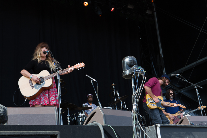 Agnus & Julia Stone @ Best Kept Secret 2014, picture 21, photographed by Edwin Houdevelt - FrontView Magazine