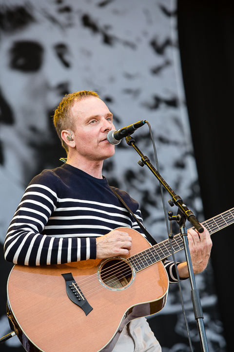 Belle & Sebastian @ Best Kept Secret 2014, foto 25, foto's door Edwin Houdevelt - FrontView Magazine