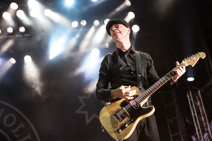 Flogging Molly @ Hellfest 2014, picture 2, photographed by Dorien Goetschalckx - FrontView Magazine