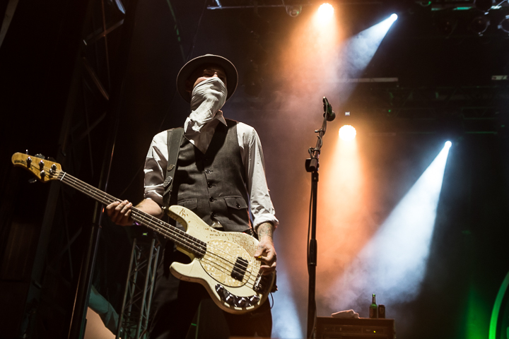 Flogging Molly @ Hellfest 2014, picture 7, photographed by Dorien Goetschalckx - FrontView Magazine