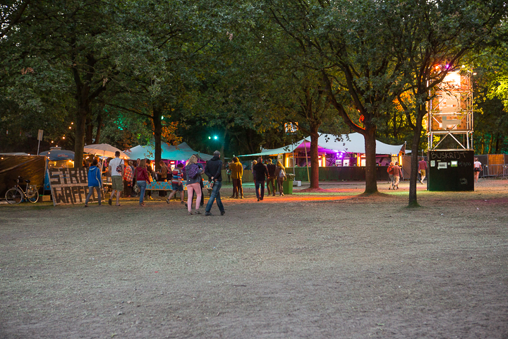 Sfeer & Publiek @ Best Kept Secret 2014, picture 52, photographed by Edwin Houdevelt - FrontView Magazine