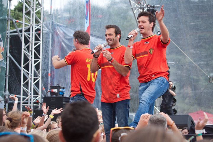 De Romeo's & Sam Gooris @ pennenzakkenrock 2014, foto 8, foto's door Carine Wouters - FrontView Magazine