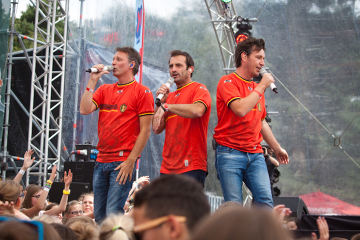 De Romeo's & Sam Gooris @ pennenzakkenrock 2014, foto 9, foto's door Carine Wouters - FrontView Magazine