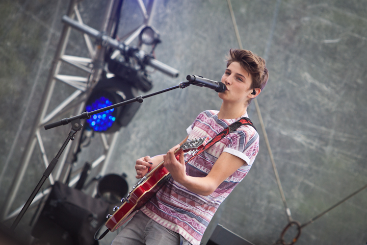 Bandits @ pennenzakkenrock 2014, picture 2, photographed by Carine Wouters - FrontView Magazine