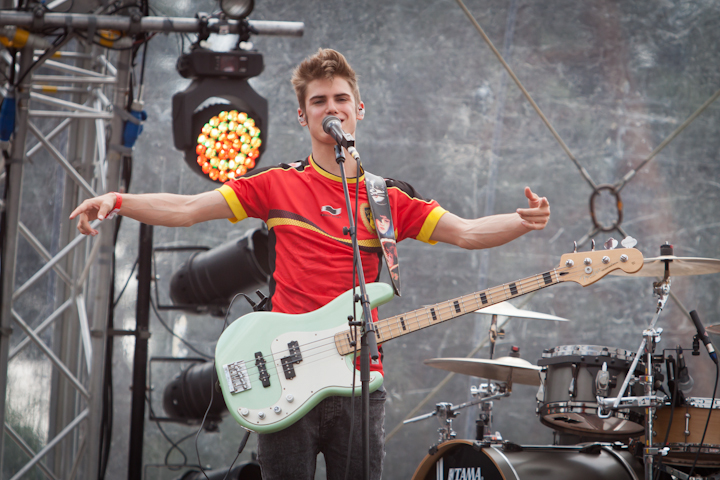 Bandits @ pennenzakkenrock 2014, picture 22, photographed by Carine Wouters - FrontView Magazine
