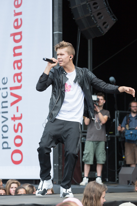 Ian Thomas @ Popeiland 2014, picture 60, photographed by Guy Danneels - FrontView Magazine