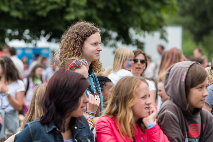 Sfeer, Randanimatie & Publieksfoto's @ Popeiland 2014, foto 2, foto's door Guy Danneels - FrontView Magazine