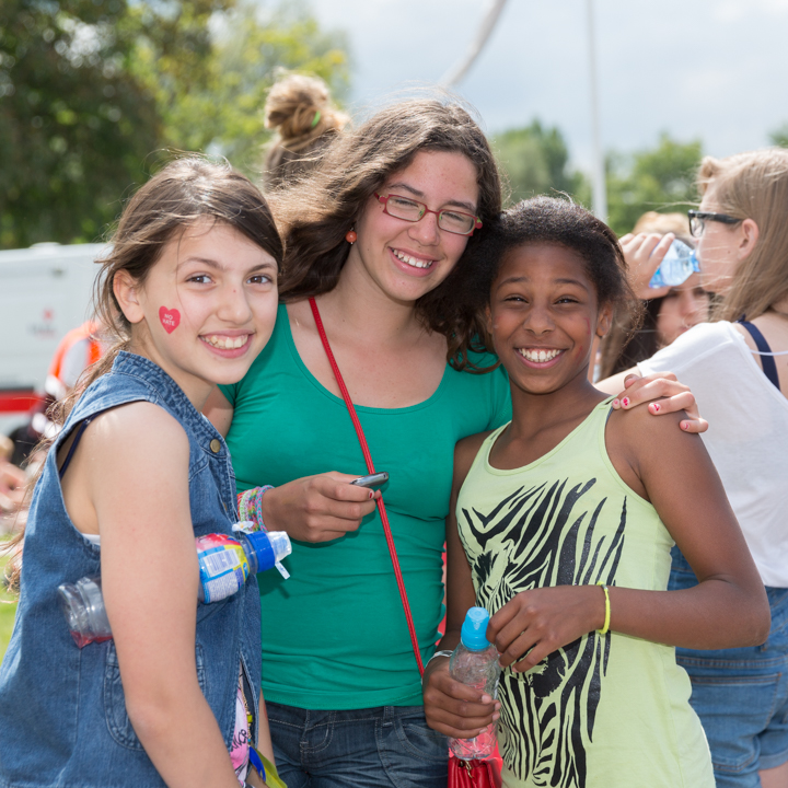 Sfeer, Randanimatie & Publieksfoto's @ Popeiland 2014, foto 41, foto's door Guy Danneels - FrontView Magazine