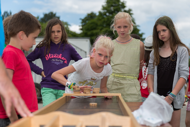 Sfeer, Randanimatie & Publieksfoto's @ Popeiland 2014, foto 59, foto's door Guy Danneels - FrontView Magazine