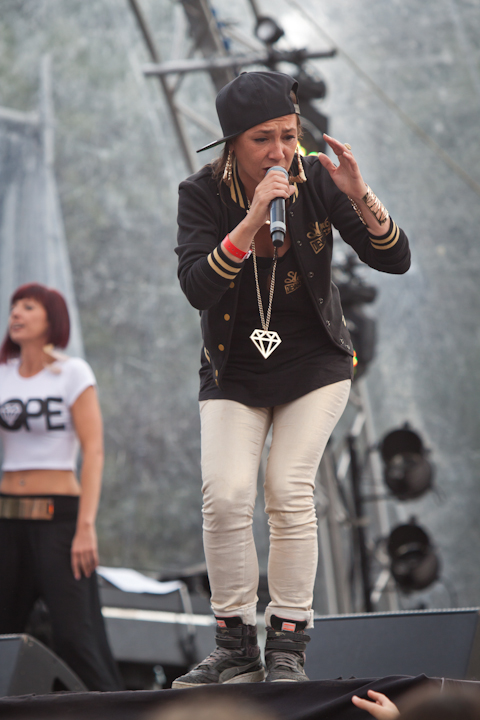 Slongs Dievanongs @ pennenzakkenrock 2014, foto 2, foto's door Carine Wouters - FrontView Magazine