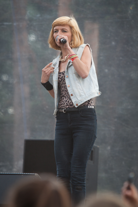 Slongs Dievanongs @ pennenzakkenrock 2014, foto 4, foto's door Carine Wouters - FrontView Magazine