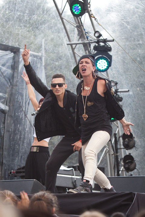 Slongs Dievanongs @ pennenzakkenrock 2014, foto 12, foto's door Carine Wouters - FrontView Magazine