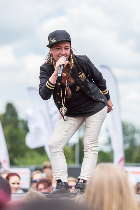 Slongs Dievanongs @ Popeiland 2014, picture 31, photographed by Guy Danneels - FrontView Magazine