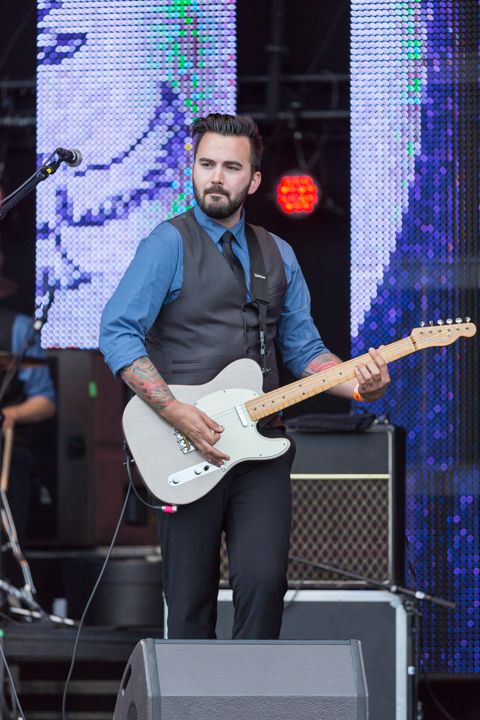 Urbanus en de Fanfaar @ Popeiland 2014, picture 6, photographed by Guy Danneels - FrontView Magazine