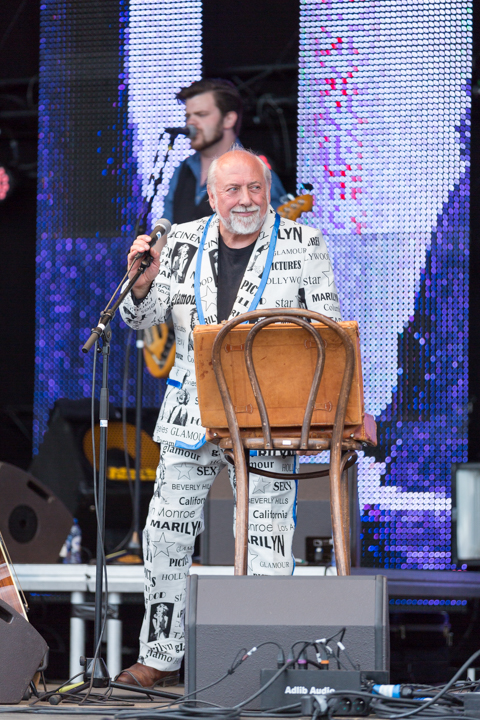 Urbanus en de Fanfaar @ Popeiland 2014, picture 8, photographed by Guy Danneels - FrontView Magazine