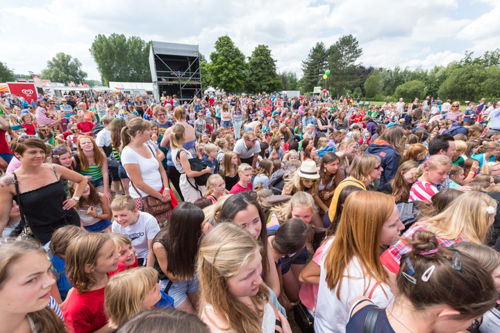 Urbanus en de Fanfaar @ Popeiland 2014, picture 9, photographed by Guy Danneels - FrontView Magazine